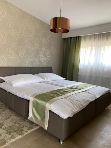 Lelle Sun And Pool Apartments Balatonlelle Ngoại thất bức ảnh